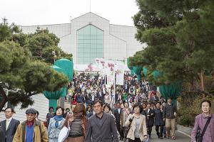  주일 교회 둘러보기