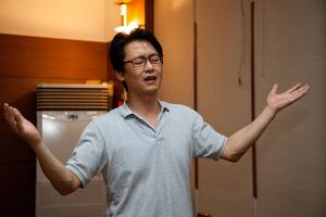  금요찬양집회 'The Call'