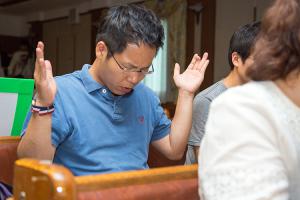  토요예배 청년2부(그루터기선교회) '쉼터건축 감사예배'