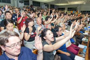  하계대성회 첫째날 개회예배