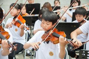  주일 교회 둘러보기