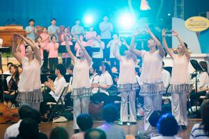  하계대성회 넷째날 저녁(저녁예배, 평강 가족 구속사노래 대회, 둘러보기)