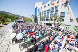  휘선 기념실 개관예배