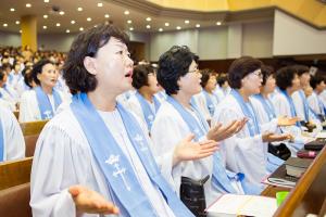  주일 3부 권사임직예배