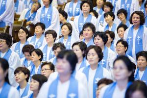  주일 3부 권사임직예배