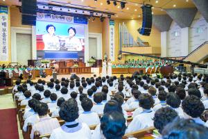  주일 3부 권사임직예배