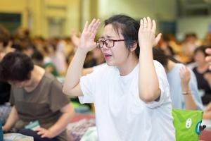  하계대성회 첫째날 저녁(개회예배, 구속사강의1, 둘러보기)	