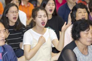    하계대성회 셋째날 저녁(저녁예배, 찬양기도회) 