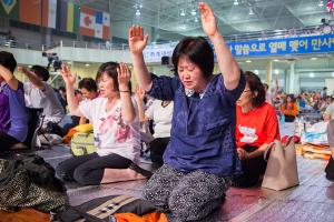  하계대성회 둘째날 (찬양기도회)