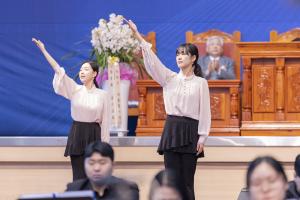  구속사 말씀 승리의 날 감사예배