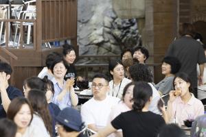  하계대성회 기도와 교제
